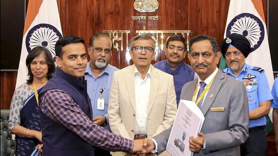 Defence secretary Rajesh Kumar Singh during the signing of a ₹2,906-crore contract between Ministry of Defence and Bharat Electronics Limited (BEL) for the procurement of Low-level Transportable Radar (Ashwini) for IAF. (PIB)