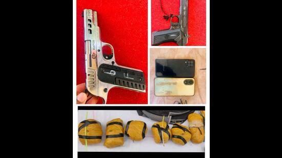 The packets were wrapped in yellow adhesive tape, and copper wire loops with illumination strips were found attached to them,” the BSF release said (Sourced)