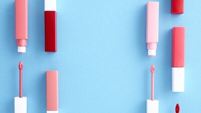 Best lip gloss for shiny and glossy lips Best lip gloss for shiny and glossy lips