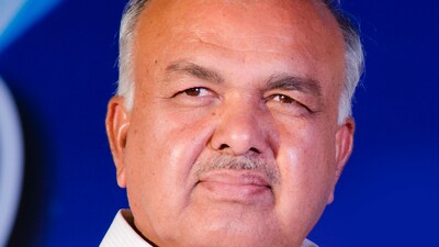 Karnataka Transport Minister Ramalinga Reddy,