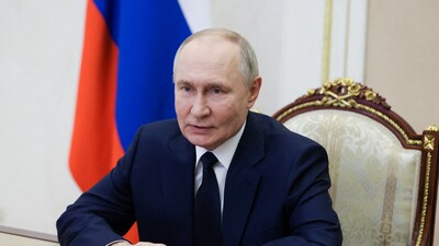 Trump's Middle East special envoy Steve Witkoff arrived in Moscow on Thursday to meet Putin (Reuters file)