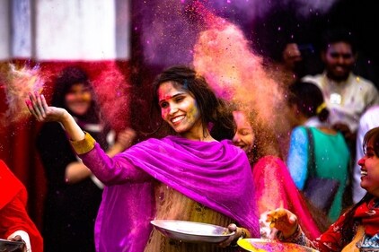Oil before, wash gently after Holi for healthy hair. (Pixabay) Oil before, wash gently after Holi for healthy hair. (Pixabay)