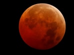 A full moon is seen during a "Blood Moon" total lunar eclipse, in Caracas, Venezuela March 14, 2025. REUTERS/Leonardo Fernandez Viloria