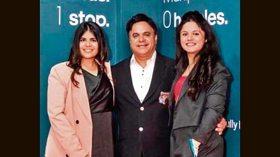 (From left) Khyati Khandelwal, Krishi and Disha, co-founders of 2WheelR. (HT PHOTO) (From left) Khyati Khandelwal, Krishi and Disha, co-founders of 2WheelR. (HT PHOTO)