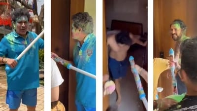 Sachin Tendulkar pranks Yuvraj Singh. (Twitter) Sachin Tendulkar pranks Yuvraj Singh. (Twitter)