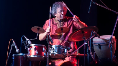 Percussionist Taufiq Qureshi credits his mentors and family for being able to create a rich repertoire of work, which draws its influence from the North as well as the South Indian rhythm. Percussionist Taufiq Qureshi credits his mentors and family for being able to create a rich repertoire of work, which draws its influence from the North as well as the South Indian rhythm.