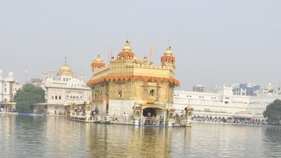 An assailant named Zulfan allegedly attacked people with iron pipes in the Shri Guru Ramdas Sarai, a lodging facility for pilgrims (HT Photo/Sameer Sehgal) An assailant named Zulfan allegedly attacked people with iron pipes in the Shri Guru Ramdas Sarai, a lodging facility for pilgrims (HT Photo/Sameer Sehgal)