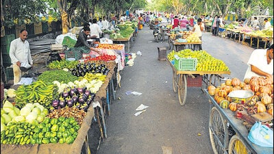 In order to organise farmers’ weekly markets on vacant plots across the city that are owned by the municipal corporation, suitable places will be selected after proper inspection of places carried out by the municipal corporation along with the Agriculture Marketing Board, Pune. (REPRESENTATIVE PHOTO) In order to organise farmers’ weekly markets on vacant plots across the city that are owned by the municipal corporation, suitable places will be selected after proper inspection of places carried out by the municipal corporation along with the Agriculture Marketing Board, Pune. (REPRESENTATIVE PHOTO)