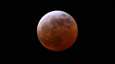 A full lunar eclipse is seen during the Blood Moon Lunar Eclipse in Palm Springs, California, on March 13, 2025. (AFP) A full lunar eclipse is seen during the Blood Moon Lunar Eclipse in Palm Springs, California, on March 13, 2025. (AFP)