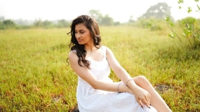 R&B singer-songwriter Shriya Rao recently did the backing vocals and arrangement for her first Dharmatic Entertainment film, Netflix's Nadaaniyan. (Instagram / justshriyarao) R&B singer-songwriter Shriya Rao recently did the backing vocals and arrangement for her first Dharmatic Entertainment film, Netflix's Nadaaniyan. (Instagram / justshriyarao)