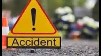 At Lok Bandhu Raj Narayan Hospital, 63 patients turned up with road accident-related injuries. (Sourced)