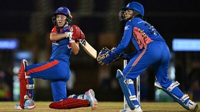 Marizanne Kapp led a late comeback for DC when all hope was lost, slamming 40 runs off 26 balls. But she fell short of a half-century as she departed in the 18th over. (AFP) Marizanne Kapp led a late comeback for DC when all hope was lost, slamming 40 runs off 26 balls. But she fell short of a half-century as she departed in the 18th over. (AFP)