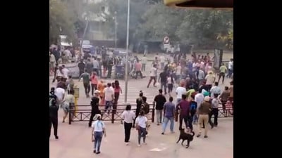Chandigarh Police also resorted to a mild lathicharge on Holi revelers gathered at Sukhna Lake. A senior officer said that it was done to disperse the crowd and avoid any untoward situation. (HT) Chandigarh Police also resorted to a mild lathicharge on Holi revelers gathered at Sukhna Lake. A senior officer said that it was done to disperse the crowd and avoid any untoward situation. (HT)