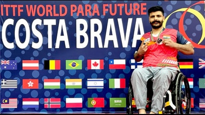 Shubham Wadhwa poses with his silver medal from ITTF World Para Future Costa Brava Spanish Open. (HT Photo) Shubham Wadhwa poses with his silver medal from ITTF World Para Future Costa Brava Spanish Open. (HT Photo)