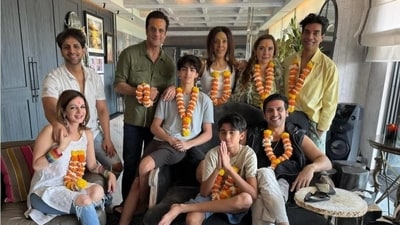 Zayed Khan with Fardeen Khan, Sussanne Khan and their kids in one frame. Zayed Khan with Fardeen Khan, Sussanne Khan and their kids in one frame.