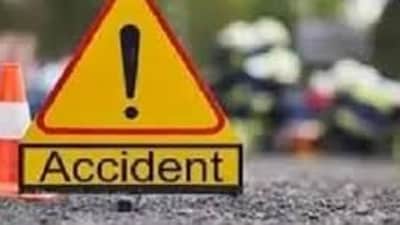 At Lok Bandhu Raj Narayan Hospital, 63 patients turned up with road accident-related injuries. (Sourced)