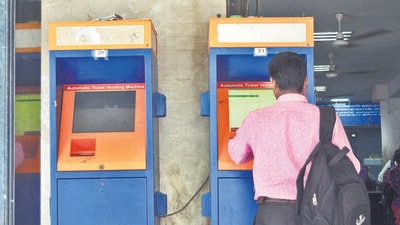 At present, ATVMs account for roughly 20-25% of the total ticket sales on CR and WR (HT Photo) At present, ATVMs account for roughly 20-25% of the total ticket sales on CR and WR (HT Photo)