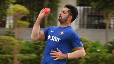 Mohit Sharma was bought by Delhi Capitals for ₹2.20 crore at the IPL mega auction for 2025. (HT) Mohit Sharma was bought by Delhi Capitals for ₹2.20 crore at the IPL mega auction for 2025. (HT)