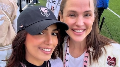 Bhumi Pednekar posted a picture of her with Jennifer Garner. Bhumi Pednekar posted a picture of her with Jennifer Garner.