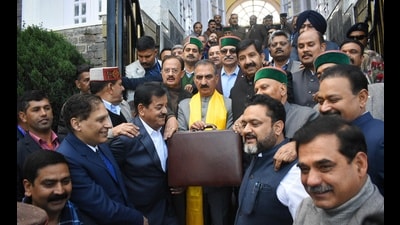 CM Sukhu said that in 2025-26, the revenue receipts are estimated to be ₹42,343 crore and the total expenditure is projected at ₹48,733 crore (HT Photo) CM Sukhu said that in 2025-26, the revenue receipts are estimated to be ₹42,343 crore and the total expenditure is projected at ₹48,733 crore (HT Photo)