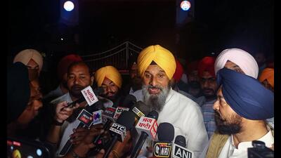 Shiromani Akali Dal (SAD) leader Bikram Singh Majithia speaks to the media after appearing before Special Investigation Team (SIT) in Patiala on Monday. (AnI) Shiromani Akali Dal (SAD) leader Bikram Singh Majithia speaks to the media after appearing before Special Investigation Team (SIT) in Patiala on Monday. (AnI)