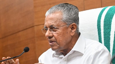 Pinarayi Vijayan clarified that no memorandums were submitted during his recent meeting with Union Finance Minister Nirmala Sitharaman (PTI) (HT_PRINT) Pinarayi Vijayan clarified that no memorandums were submitted during his recent meeting with Union Finance Minister Nirmala Sitharaman (PTI) (HT_PRINT)