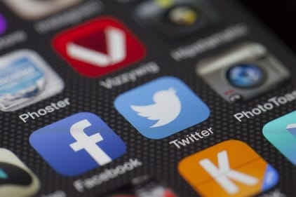 Social media distorts self-perception, leading to delusions like narcissism and body dysmorphia. (Pixabay) Social media distorts self-perception, leading to delusions like narcissism and body dysmorphia. (Pixabay)