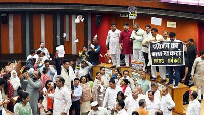 Protests by councillors during an MCD session on March 17, 2025. (Sanjeev Verma/HT Photo) Protests by councillors during an MCD session on March 17, 2025. (Sanjeev Verma/HT Photo)