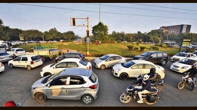 Several crucial infra projects in tricity have been stalled mainly due to bureaucratic inertia and administrative delays. These initiatives, intended to alleviate traffic congestion, improve parking woes, sanitation, and provide education and healthcare, are now mired in administrative complexities. (HT File) Several crucial infra projects in tricity have been stalled mainly due to bureaucratic inertia and administrative delays. These initiatives, intended to alleviate traffic congestion, improve parking woes, sanitation, and provide education and healthcare, are now mired in administrative complexities. (HT File)