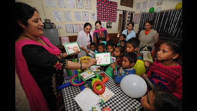 The course design had struck a deep chemistry between psychology, linguistics and the other social sciences. It was an unprecedented success story in the history of teacher education