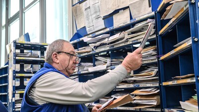 Letters addressed to Pope Francis are sorted at Leonardo da Vinci International Airport's postal sorting center in Fiumicino some 30 kilometers south-west of Rome, Wednesday, March 19, 2025. (AP) Letters addressed to Pope Francis are sorted at Leonardo da Vinci International Airport's postal sorting center in Fiumicino some 30 kilometers south-west of Rome, Wednesday, March 19, 2025. (AP)