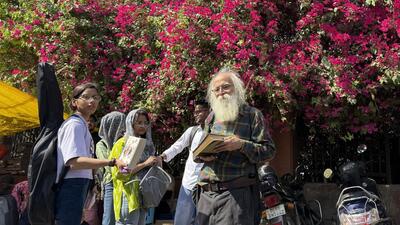 With his long grey beard, the calmly book browser is resembling literary lions like Tolstoy or Tagore. Poet Ashok Kumar Malik is a faithful patron of Delhi’s Sunday Book Bazar. (HT Photo) With his long grey beard, the calmly book browser is resembling literary lions like Tolstoy or Tagore. Poet Ashok Kumar Malik is a faithful patron of Delhi’s Sunday Book Bazar. (HT Photo)