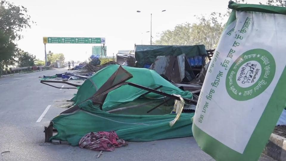 The temporary structures put up farm protesters were pulled down by the Punjab Police at Shambhu border on Thursday. (PTI Photo) The temporary structures put up farm protesters were pulled down by the Punjab Police at Shambhu border on Thursday. (PTI Photo)