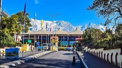 Amid a surge in drug-related cases in the region, Kangra police have enlisted the support of tourism stakeholders to enhance vigilance and curb the drug menace in Dharamshala. (HT File) Amid a surge in drug-related cases in the region, Kangra police have enlisted the support of tourism stakeholders to enhance vigilance and curb the drug menace in Dharamshala. (HT File)