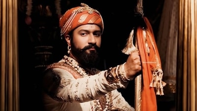 Vicky Kaushal plays Chhatrapati Sambhaji Maharaj in Chhaava.