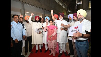 Leader of opposition Partap Singh Bajwa along with other Congress MLAs staged a walkout during Governor’s address on the first day of Punjab budget session on Friday. (Ravi Kumar/HT) Leader of opposition Partap Singh Bajwa along with other Congress MLAs staged a walkout during Governor’s address on the first day of Punjab budget session on Friday. (Ravi Kumar/HT)