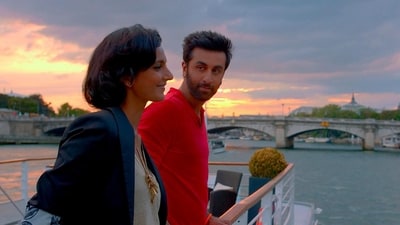 Poorna Jagannathan and Ranbir Kapoor in a still from Yeh Jawaani Hai Deewani.