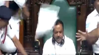 The opposition, led by BJP leader R Ashoka, was agitating against the Congress government’s decision to grant a four per cent reservation for Muslims in public contracts. (Karnataka Assembly) The opposition, led by BJP leader R Ashoka, was agitating against the Congress government’s decision to grant a four per cent reservation for Muslims in public contracts. (Karnataka Assembly)