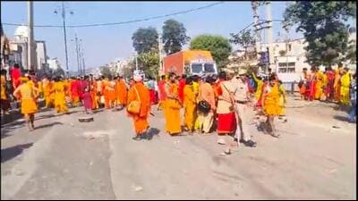A police spokesperson said both the injured persons, Ashish Tiwari and Prince, were admitted to a hospital in Kurukshetra and are out of danger, adding that peace has been restored in the area. (HT Photo)