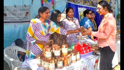Manjeet Kaur at her stall at Kisan Mela in PAU in Ludhiana on Saturday (Manish/Hindustan Times)
