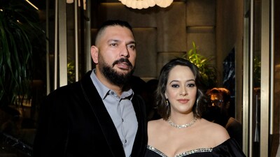 Former Indian cricketer Yuvraj Singh with his wife Hazel Keech at an event. (PTI) Former Indian cricketer Yuvraj Singh with his wife Hazel Keech at an event. (PTI)