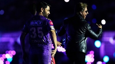 Rinku Singh also joined Virat Kohli and Shah Rukh Khan on the stage, He danced with SRK on his hit song “Lut Put gaya”. (AP Image) Rinku Singh also joined Virat Kohli and Shah Rukh Khan on the stage, He danced with SRK on his hit song “Lut Put gaya”. (AP Image)