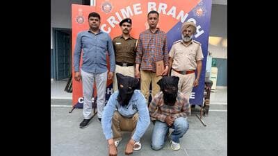 Two of the accused in the custody of Anti-Narcotics Task Force of Chandigarh Police. (HT Photo) Two of the accused in the custody of Anti-Narcotics Task Force of Chandigarh Police. (HT Photo)
