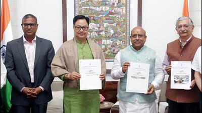 Union minister Kiren Rijiju with Delhi assembly speaker Vijender Gupta at the signing of the MoU at Parliament House on Saturday. (ANI) Union minister Kiren Rijiju with Delhi assembly speaker Vijender Gupta at the signing of the MoU at Parliament House on Saturday. (ANI)