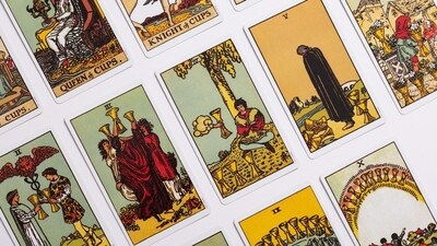 Read on to find out your Tarot reading for the coming week. (Unsplash)