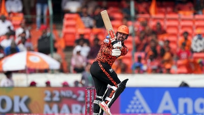 Left-handed Travis Head scored 67 runs off 31 balls as he helped SunRisers Hyderabad get off a flying start. He formed a 85-run stand with Ishan Kishan for the second wicket. (IndianPremierLeague - X) Left-handed Travis Head scored 67 runs off 31 balls as he helped SunRisers Hyderabad get off a flying start. He formed a 85-run stand with Ishan Kishan for the second wicket. (IndianPremierLeague - X)
