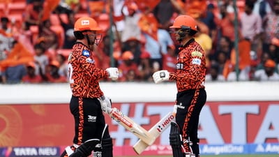 ‘Brothers of destruction’ Travis Head and Abhishek Sharma dismantled the opening few overs of the game as they put on 45 runs in no time. Abhishek Sharma eventually departed after scoring 24 runs. (PTI) ‘Brothers of destruction’ Travis Head and Abhishek Sharma dismantled the opening few overs of the game as they put on 45 runs in no time. Abhishek Sharma eventually departed after scoring 24 runs. (PTI)