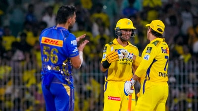 Ravindra and Ravindra Jadeja seemed to have sealed the deal for CSK but a mix-up led to the latter being run out, thus leading to MS Dhoni walking out with CSK needing just four runs to win. (PTI) Ravindra and Ravindra Jadeja seemed to have sealed the deal for CSK but a mix-up led to the latter being run out, thus leading to MS Dhoni walking out with CSK needing just four runs to win. (PTI)