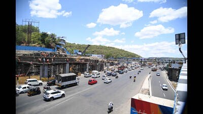 The new highway will serve as a direct and faster connection to Mumbai, offering relief to thousands of daily commuters and transporters. (REPRESENTATIVE PIC) The new highway will serve as a direct and faster connection to Mumbai, offering relief to thousands of daily commuters and transporters. (REPRESENTATIVE PIC)