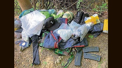 “Recoveries of three M4 magazines, four packets of explosives and food items besides a pair of shoes amply suggest that the terrorists fled the spot after being engaged by the troops in firing on Sunday,” police said. “Recoveries of three M4 magazines, four packets of explosives and food items besides a pair of shoes amply suggest that the terrorists fled the spot after being engaged by the troops in firing on Sunday,” police said.